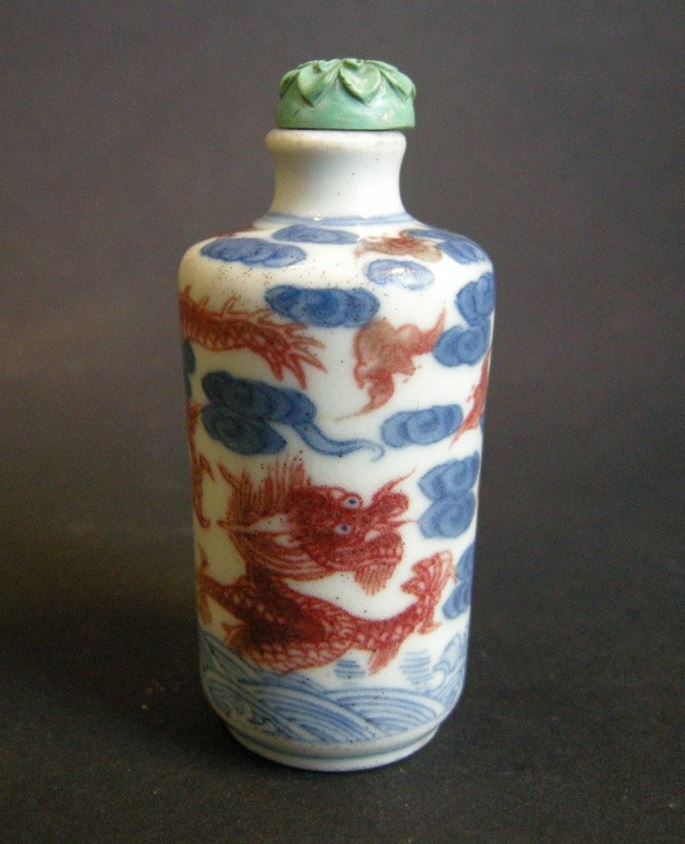 Porcelain Snuff Bottle decorated in underglaze blue and copper red with Dragon | MasterArt